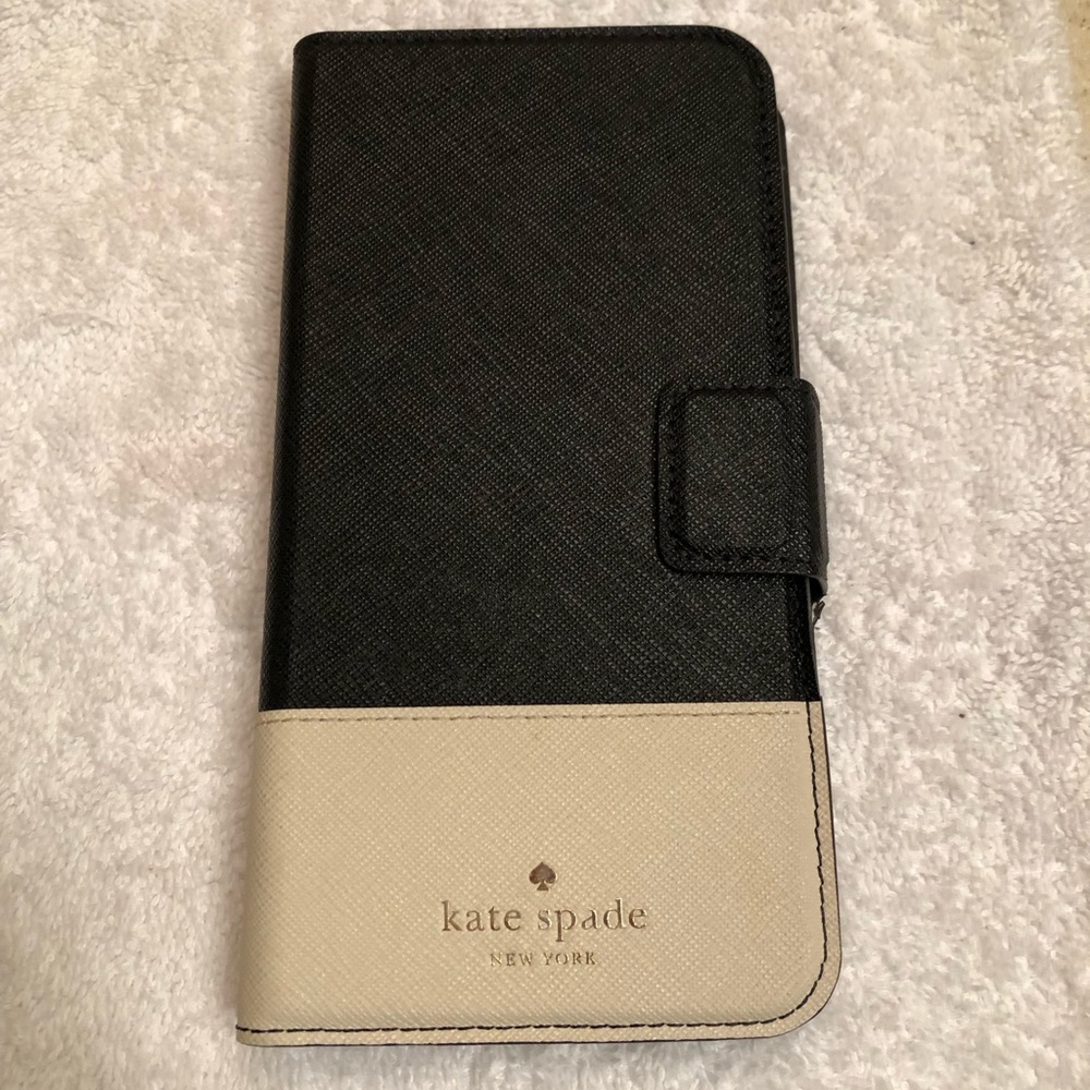 Kate Spade phone case. EUC black and beige. Fits iPhone 6+